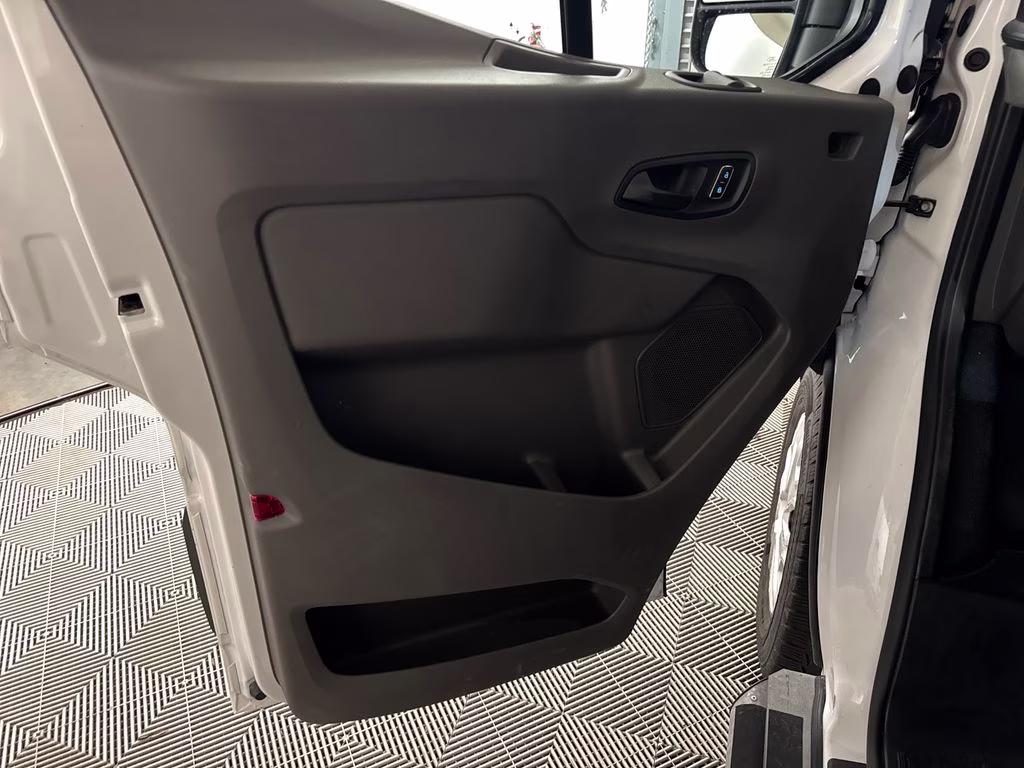 2025 Oxford White Ford Transit-250 Base RWD Van