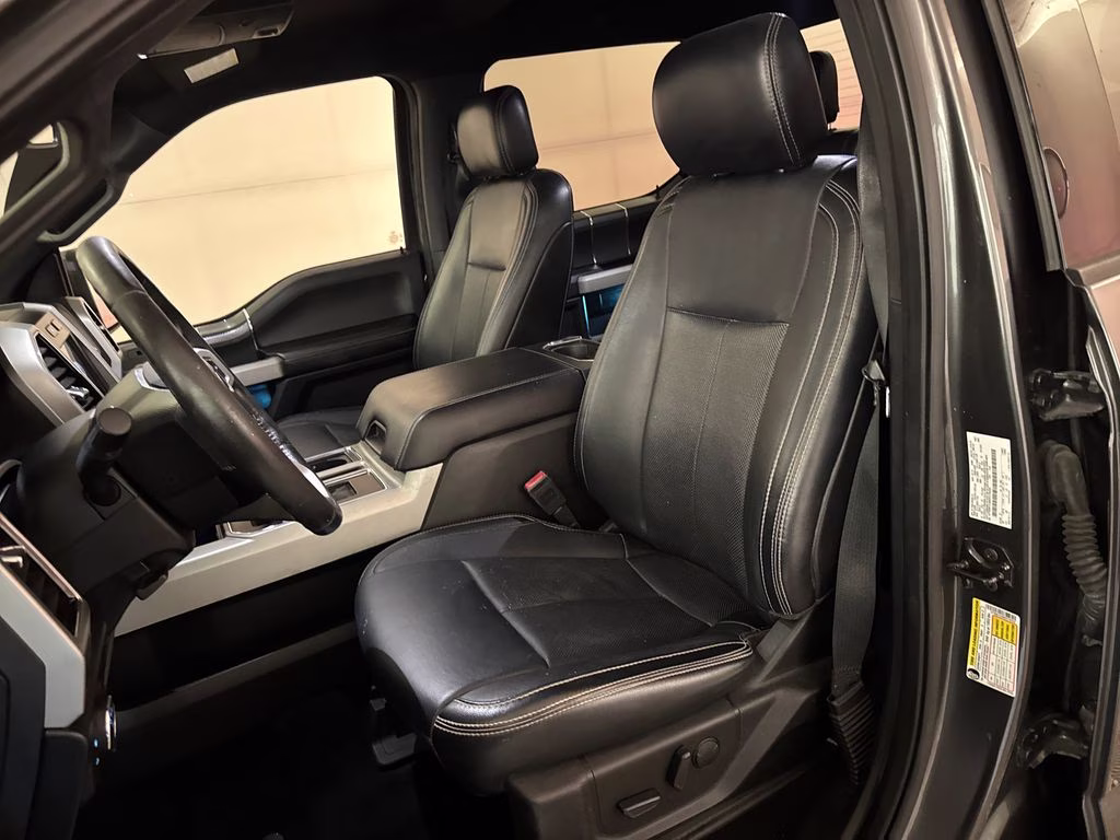 2019 Magnetic Ford F-150 Lariat RWD Truck