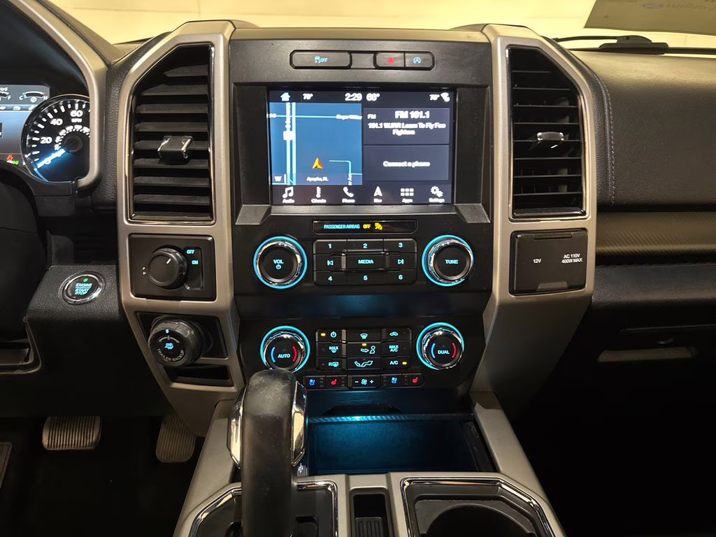 2019 Magnetic Ford F-150 Lariat RWD Truck