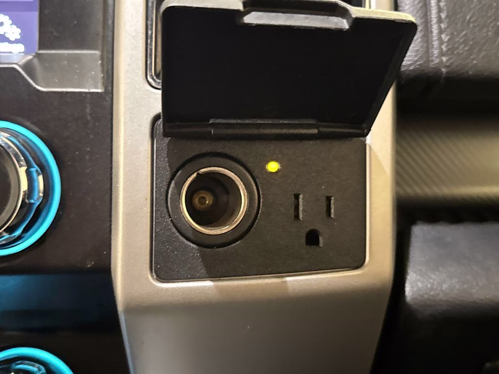 2019 Magnetic Ford F-150 Lariat RWD Truck