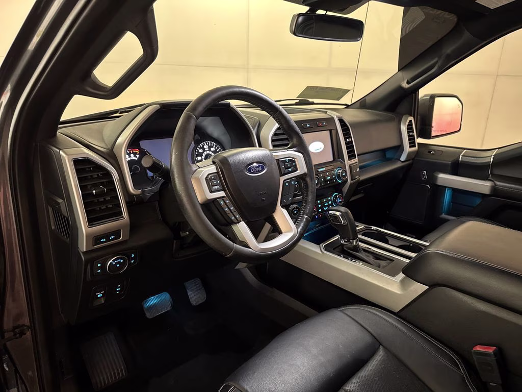 2019 Magnetic Ford F-150 Lariat RWD Truck