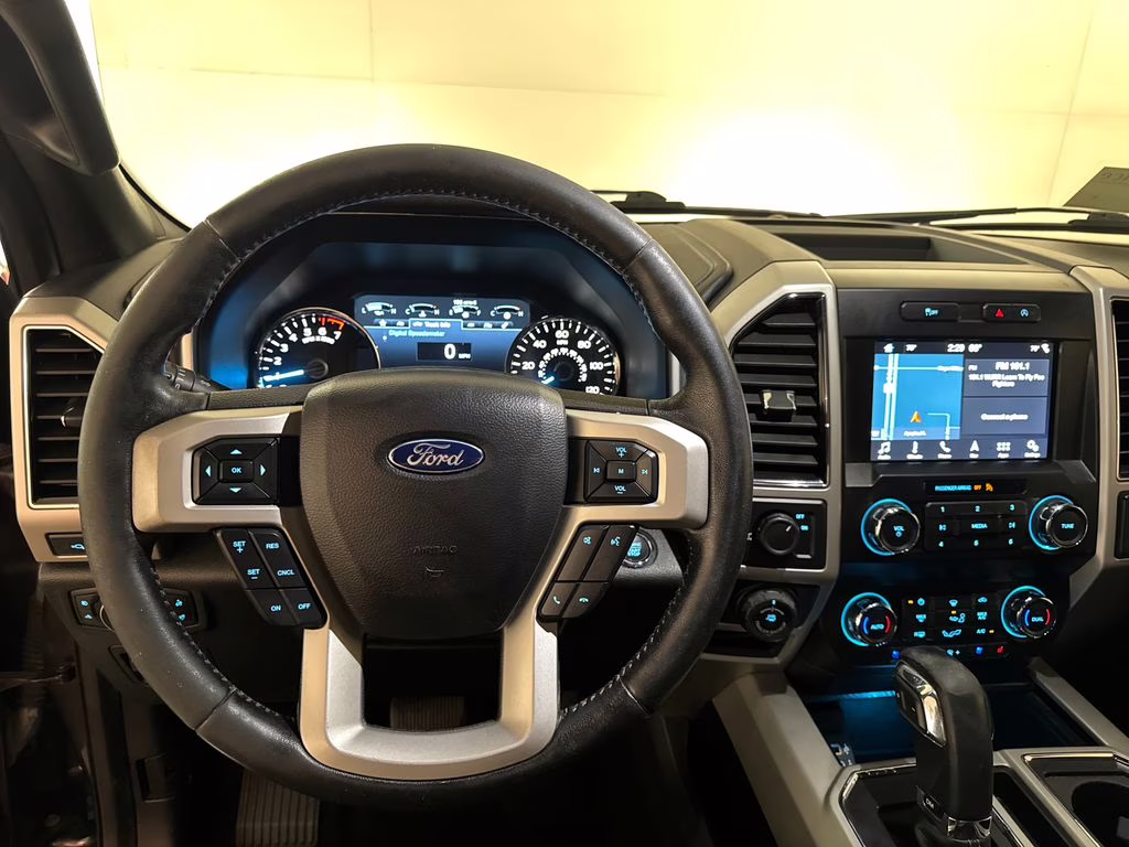 2019 Magnetic Ford F-150 Lariat RWD Truck