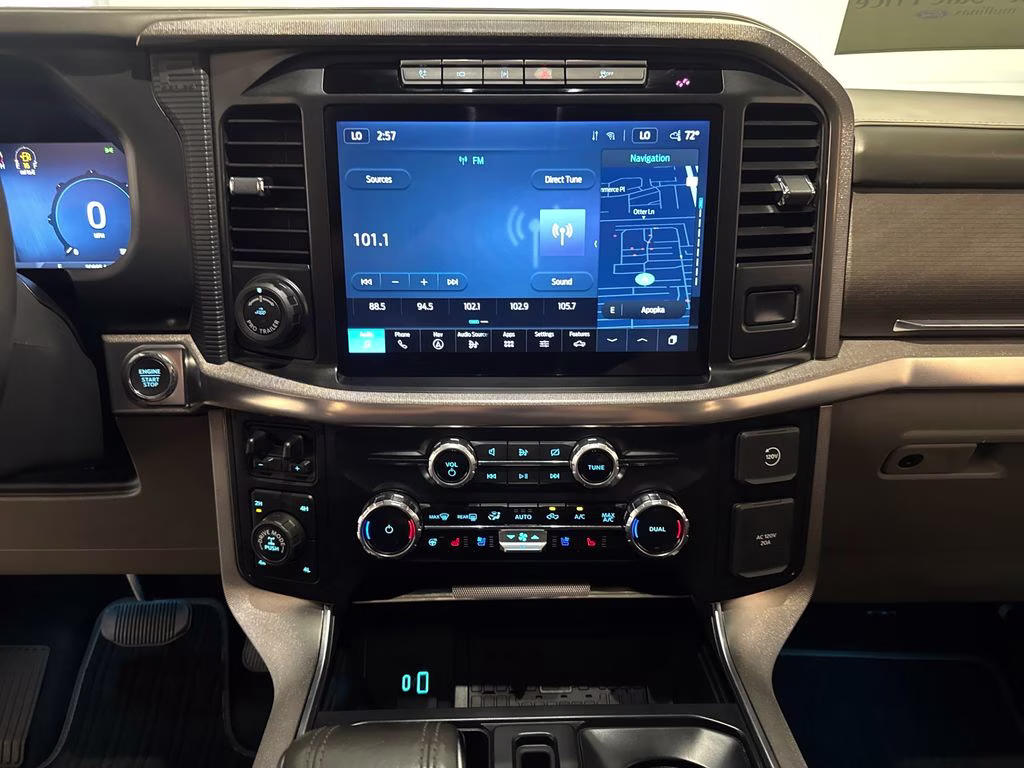 2024 Agate Black Metallic Ford F-150 Platinum 4X4 Truck