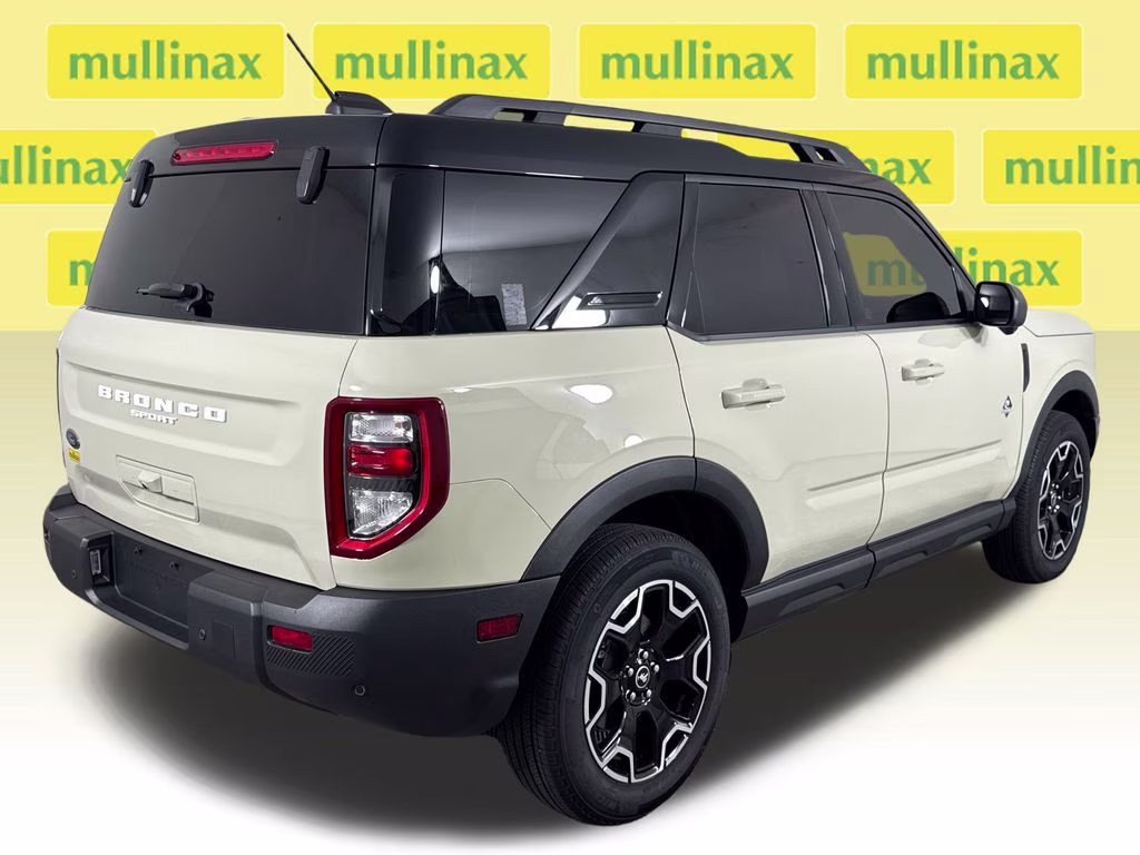 2025 Desert Sand Ford Bronco Sport Outer Banks 4X4 SUV