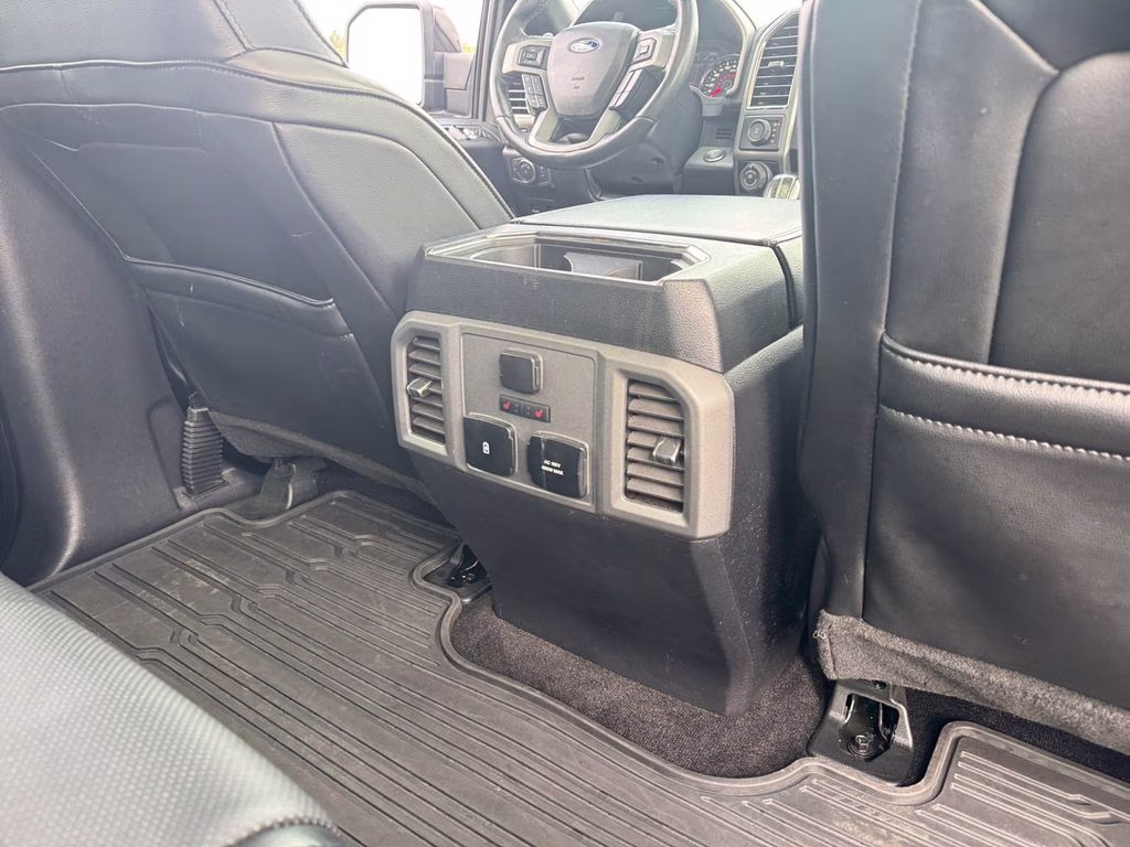 2019 Black Metallic Ford F-150 Raptor 4X4 Truck