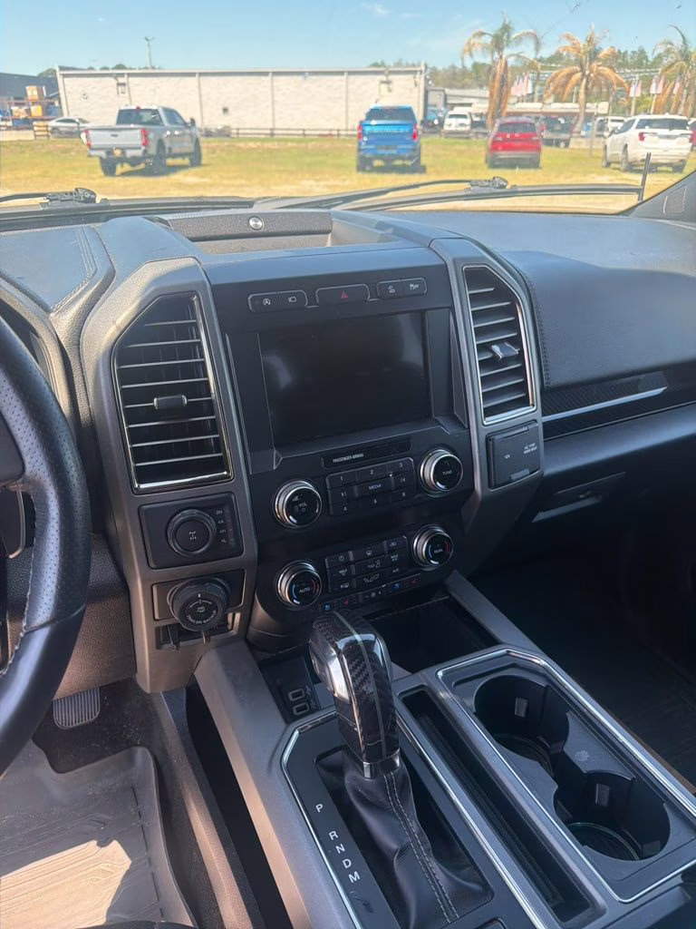 2019 Black Metallic Ford F-150 Raptor 4X4 Truck