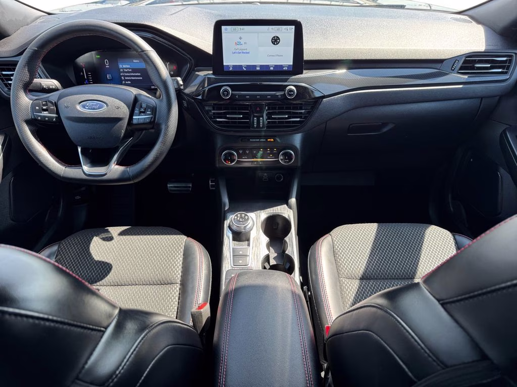 2024 Agate Black Metallic Ford Escape Hybrid ST-Line FWD SUV