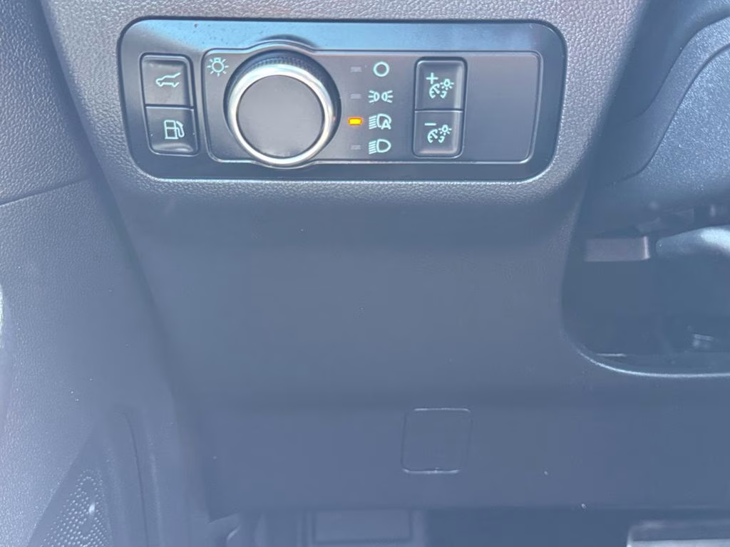 2024 Agate Black Metallic Ford Escape Hybrid ST-Line FWD SUV