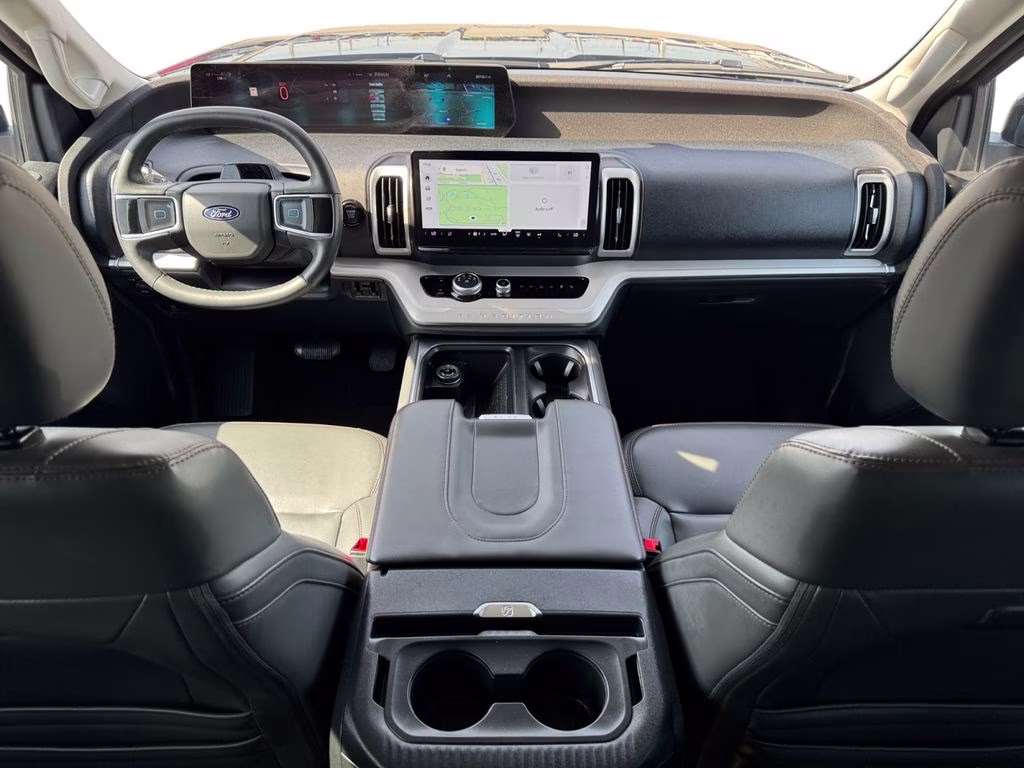 2025 Agate Black Metallic Ford Expedition Max Active 4X4 SUV