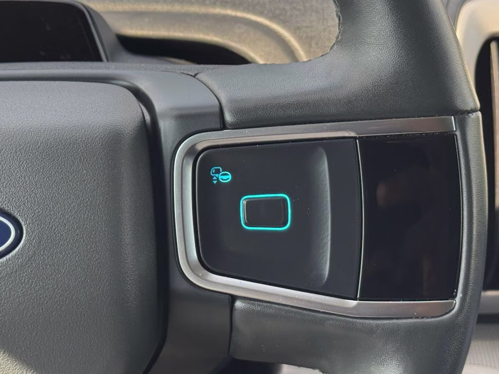 2025 Agate Black Metallic Ford Expedition Max Active 4X4 SUV