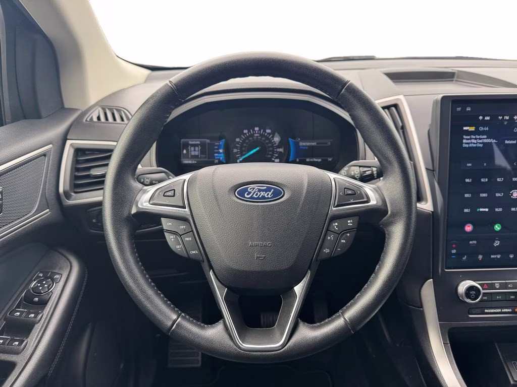 2023 Agate Black Metallic Ford Edge SEL AWD SUV