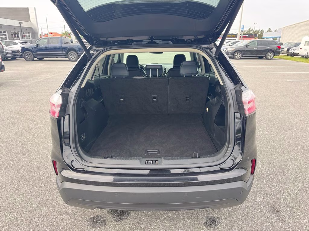 2023 Agate Black Metallic Ford Edge SEL AWD SUV