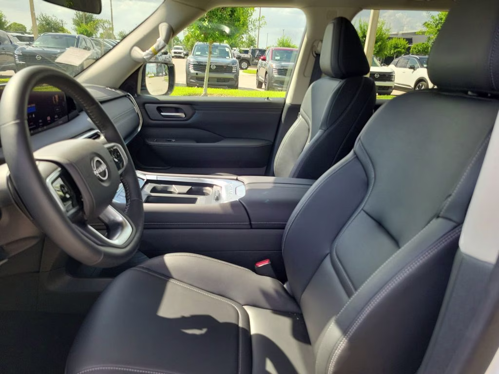 2026 Aspen White Tricoat Nissan Armada SV RWD SUV