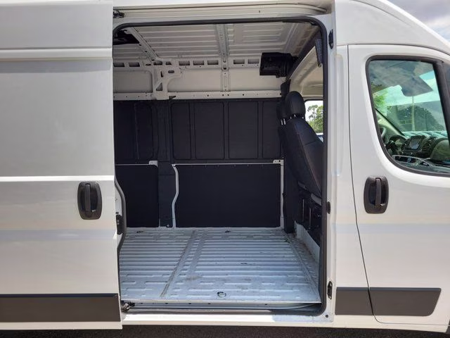 2026 Bright White Clearcoat Ram ProMaster 2500 High Roof FWD Van