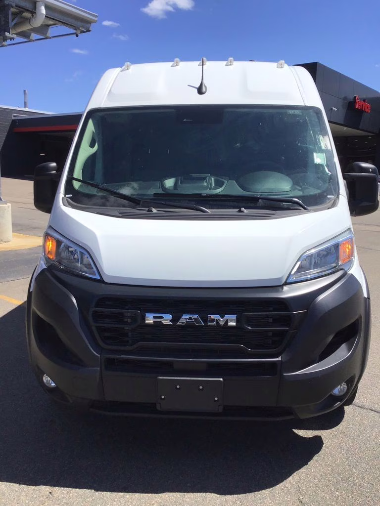2026 Bright White Clearcoat Ram ProMaster 2500 High Roof FWD Van