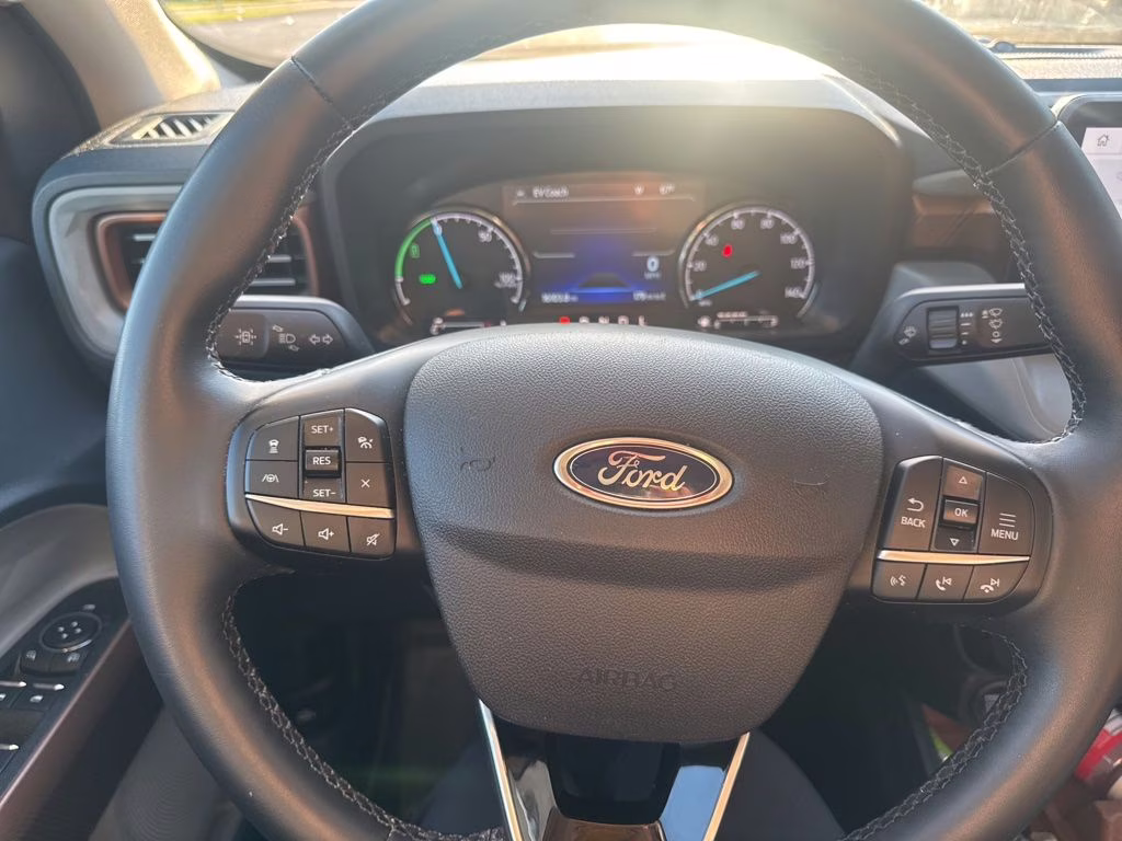 2024 Chili Pepper Red Ford Maverick Lariat FWD Truck