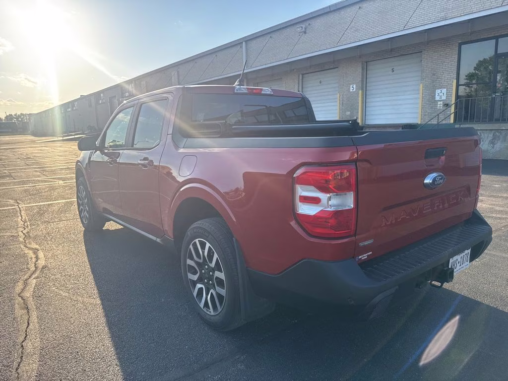 2024 Chili Pepper Red Ford Maverick Lariat FWD Truck