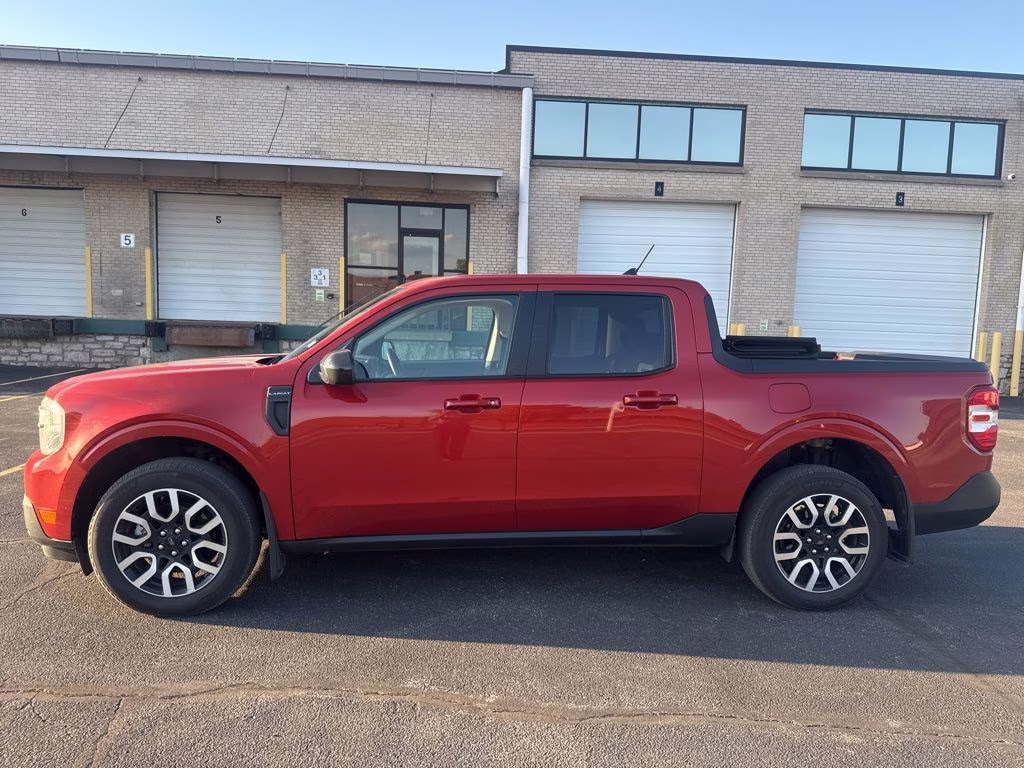 2024 Chili Pepper Red Ford Maverick Lariat FWD Truck