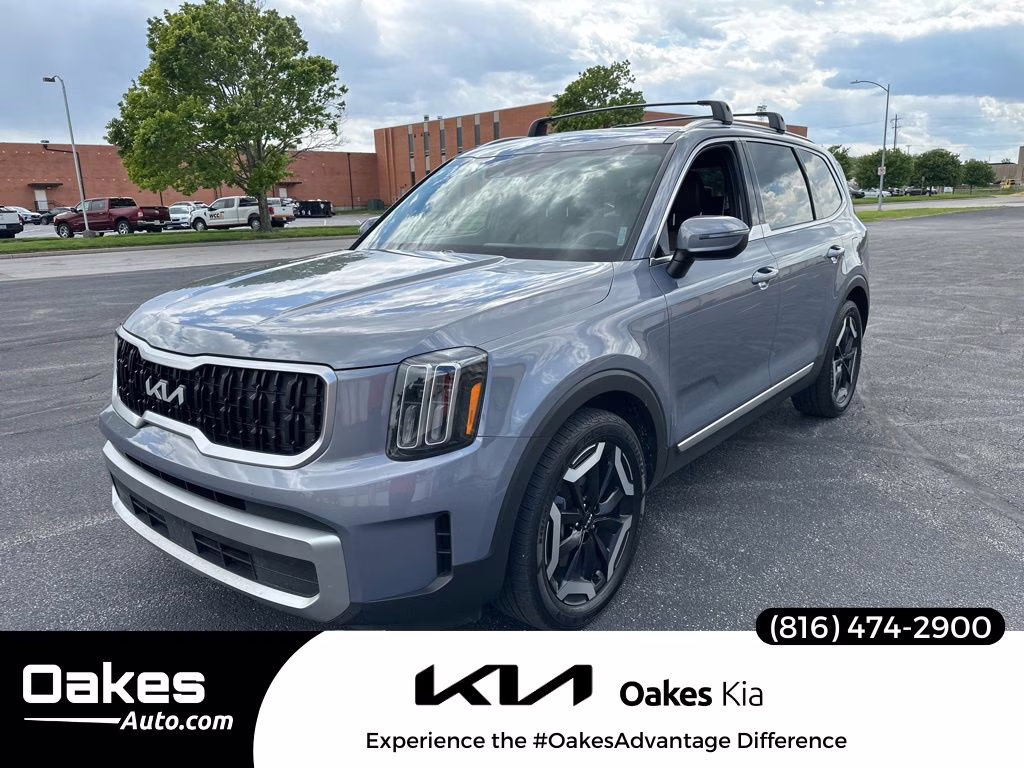 2023 Everlasting Silver Kia Telluride EX AWD SUV