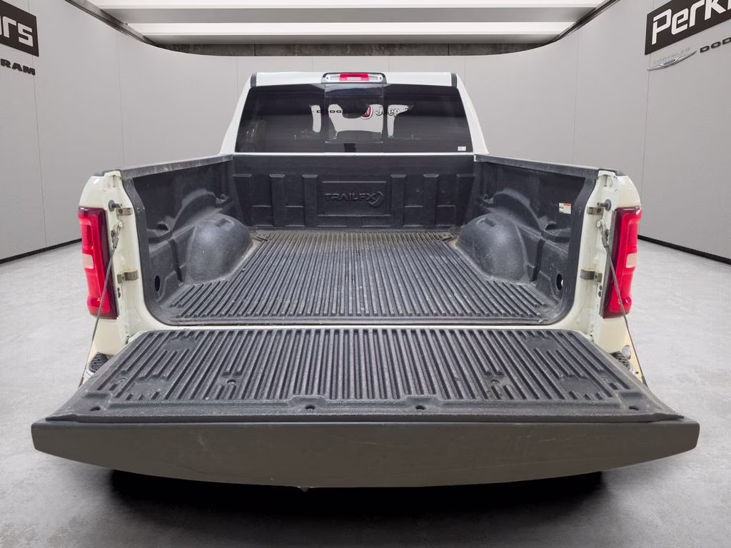 2025 Bright White Clearcoat Ram 1500 Big Horn/Lone Star 4X4 Truck