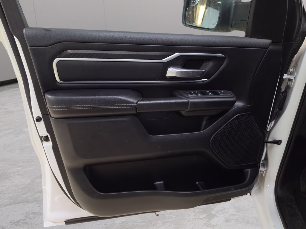 2025 Bright White Clearcoat Ram 1500 Big Horn/Lone Star 4X4 Truck