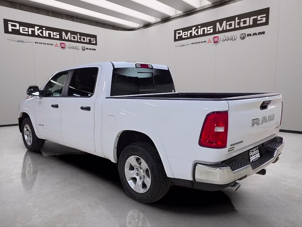 2025 Bright White Clearcoat Ram 1500 Big Horn/Lone Star 4X4 Truck