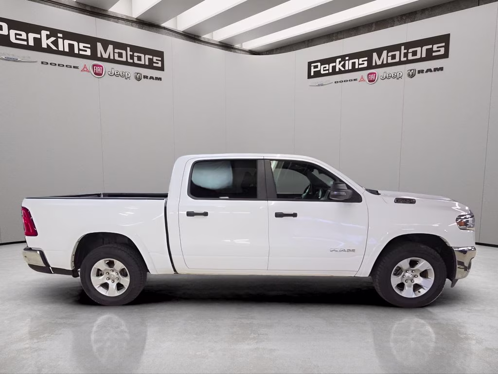 2025 Bright White Clearcoat Ram 1500 Big Horn/Lone Star 4X4 Truck