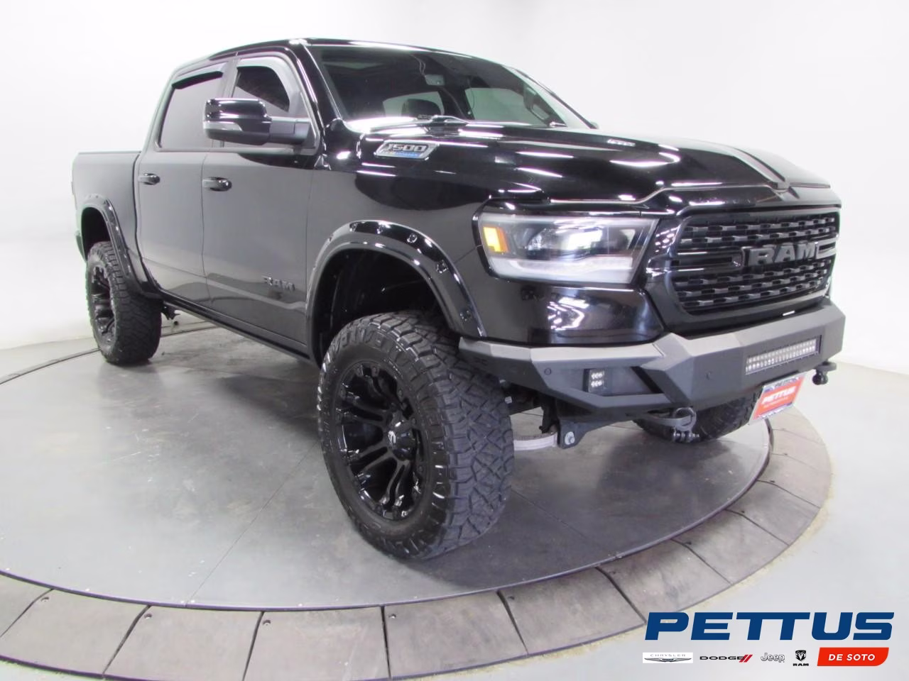 2023 Diamond Black Crystal Pearlcoat Ram 1500 Big Horn/Lone Star 4X4 Truck