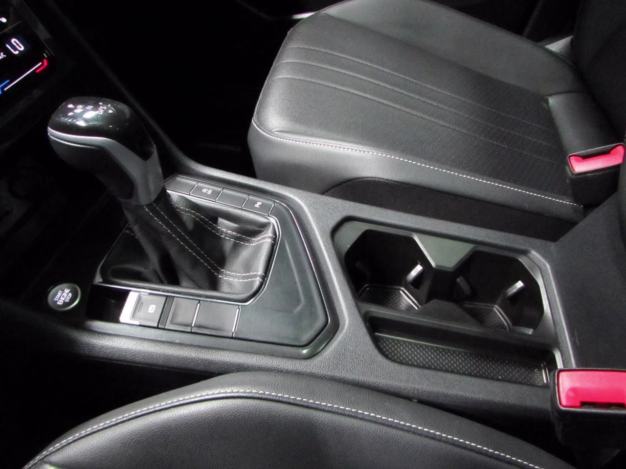 2023 Deep Black Pearl Volkswagen Tiguan 2.0T SE R-Line Black FWD SUV