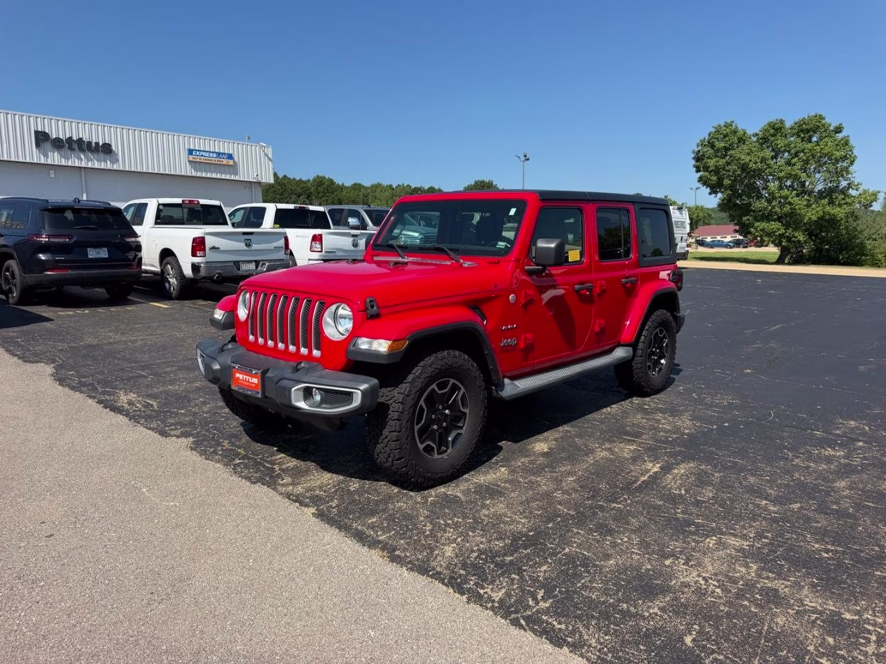 2019 Firecracker Red Clearcoat Jeep Wrangler Unlimited Sahara 4X4 SUV
