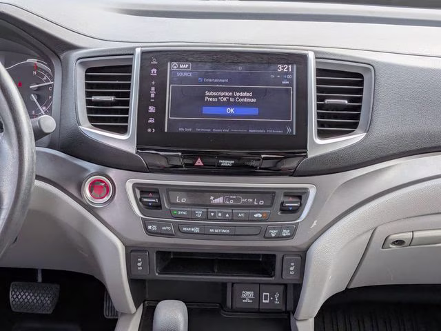 2018 Obsidian Blue Pearl Honda Ridgeline RTL-T AWD Truck