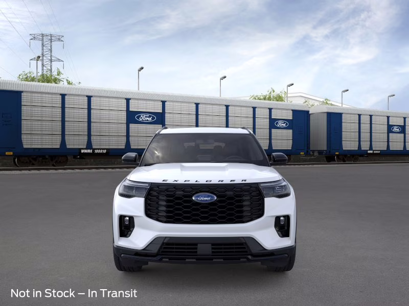 2026 Star White Metallic Tri-Coat Ford Explorer ST-Line 4X4 SUV