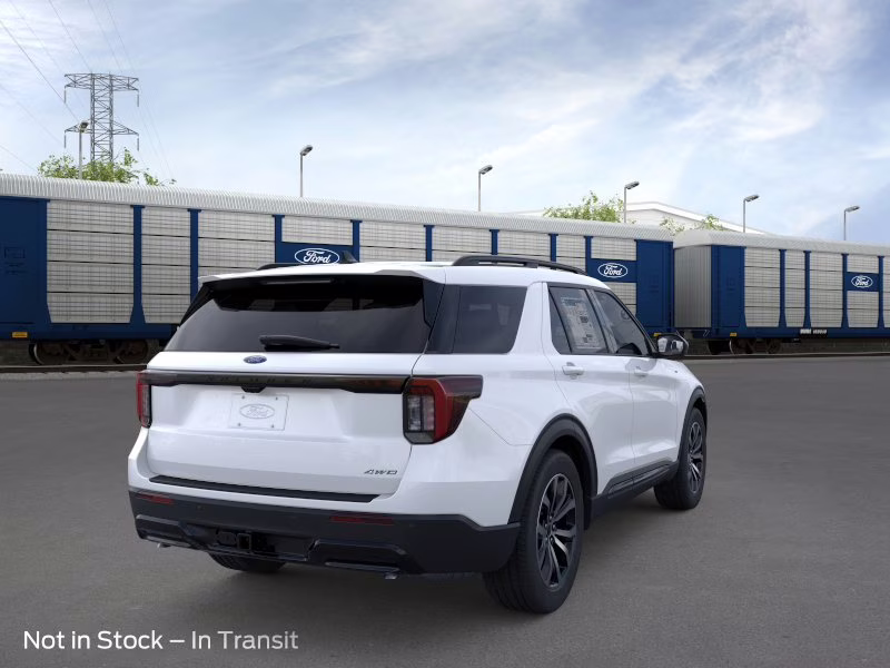 2026 Star White Metallic Tri-Coat Ford Explorer ST-Line 4X4 SUV
