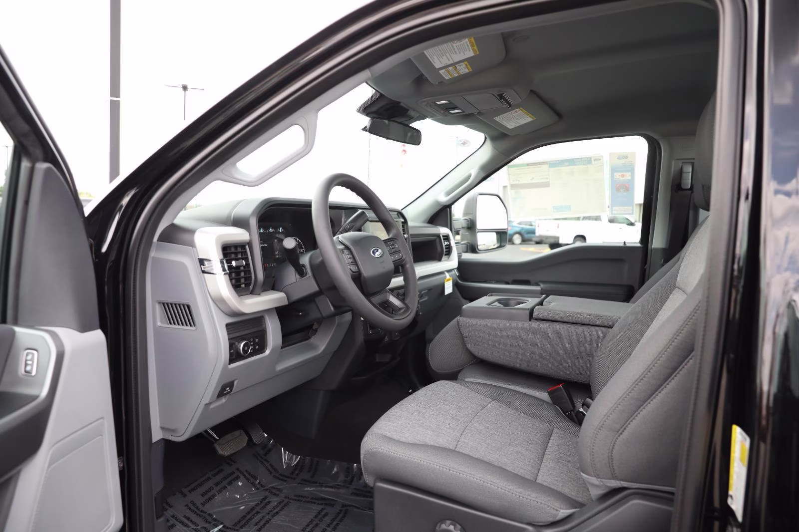 2026 Agate Black Metallic Ford Super Duty F-350 SRW XL 4X4 Truck