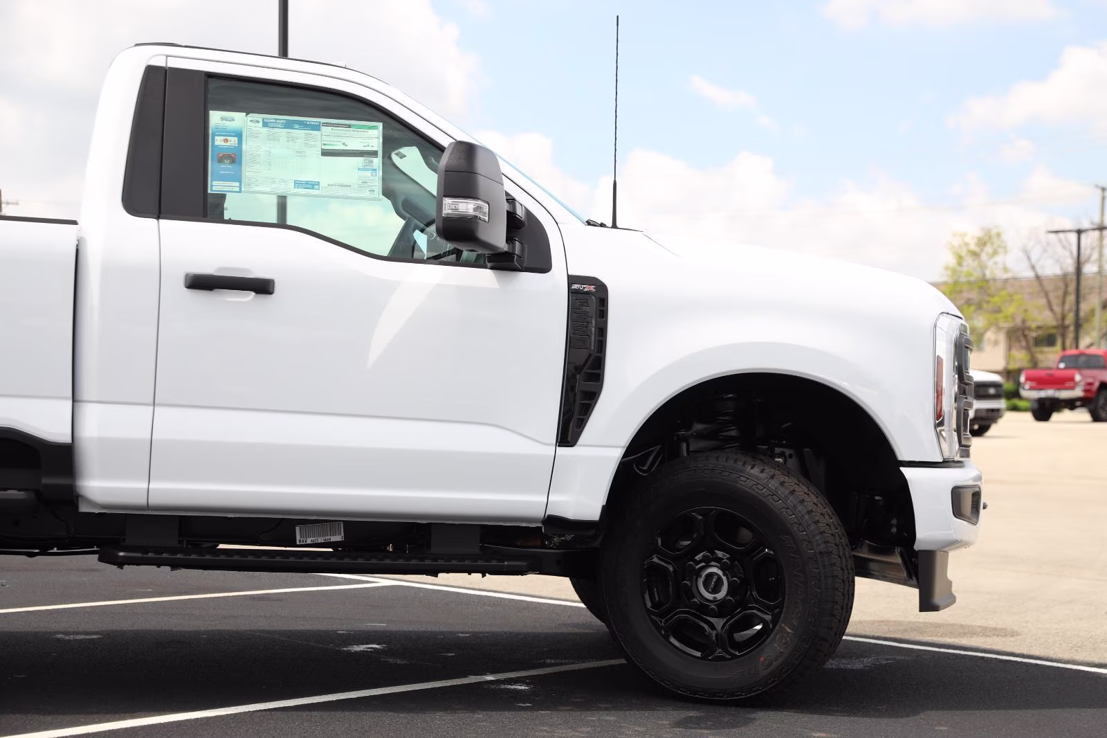 2026 Oxford White Ford Super Duty F-350 SRW XL 4X4 Truck
