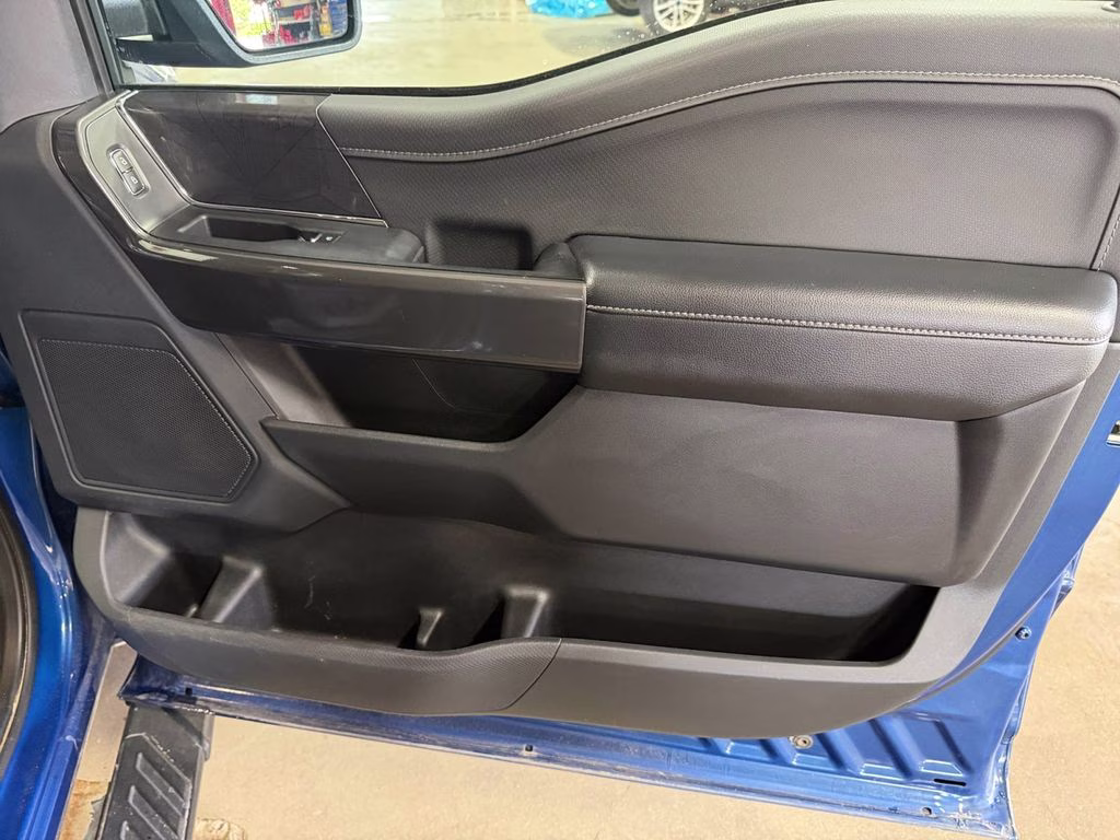 2023 Blue Metallic Ford F-150 XLT 4X4 Truck