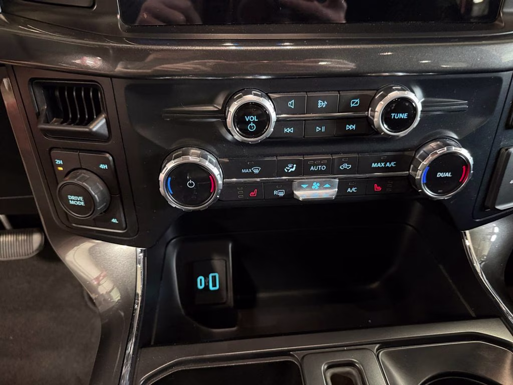 2023 Blue Metallic Ford F-150 XLT 4X4 Truck