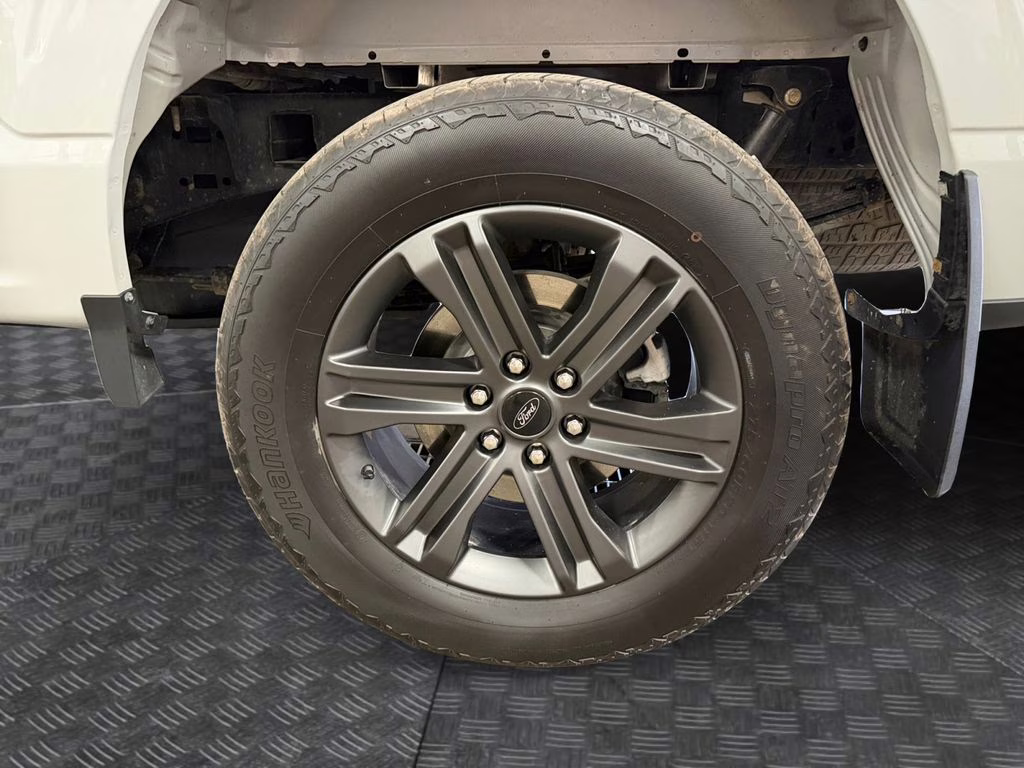 2023 Avalanche Ford F-150 XLT 4X4 Truck