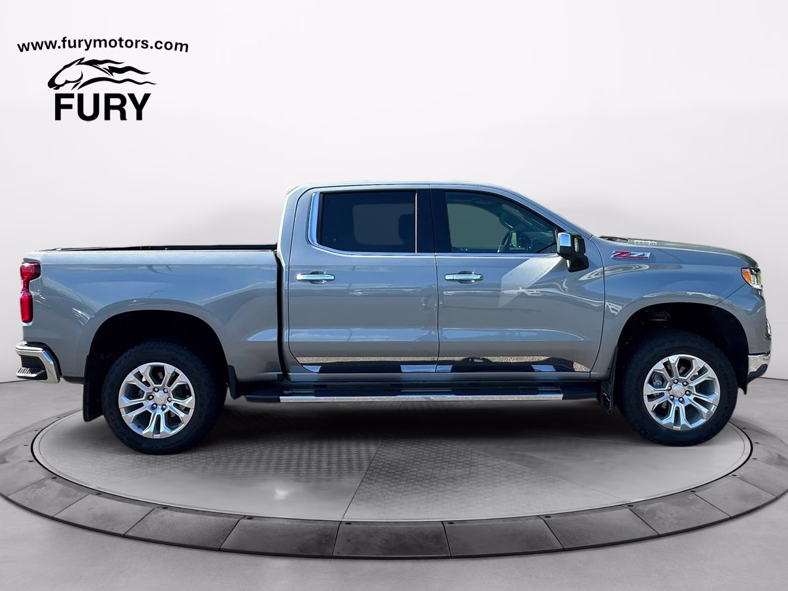 Used 2024 Chevrolet Silverado 1500 LTZ with VIN 1GCUDGE88RZ278392 for sale in South Saint Paul, Minnesota