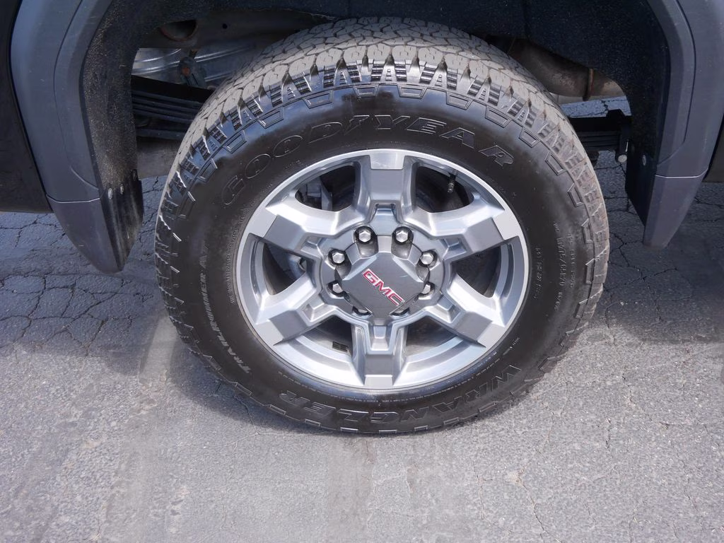 2025 Black GMC Sierra 2500HD SLT w/ Convenience Pckg 4X4 Truck