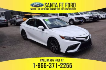 2024 White Toyota Camry Base FWD Sedan
