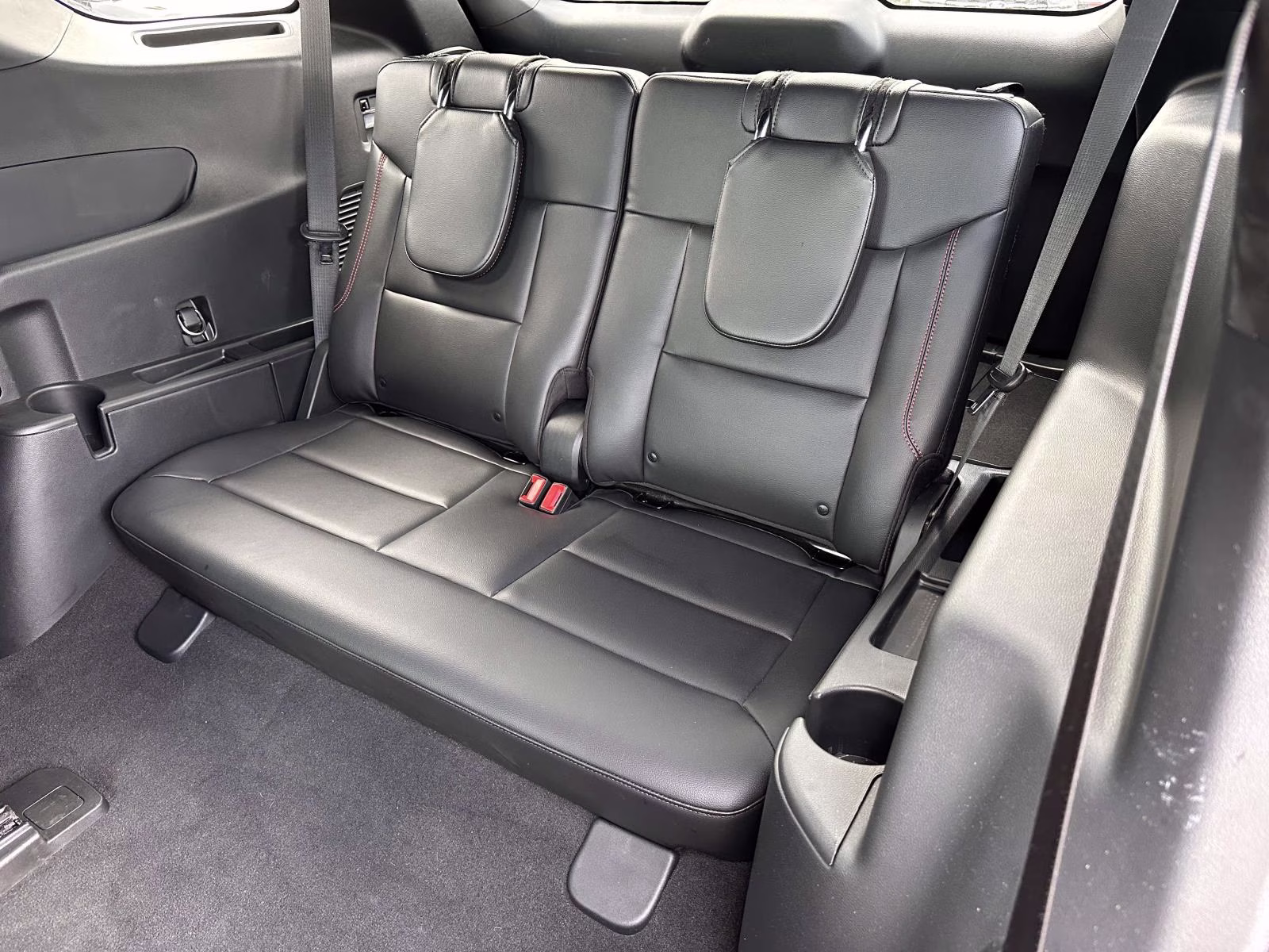 2022 Carbonized Gray Metallic Ford Explorer ST-Line 4WD 4X4 SUV
