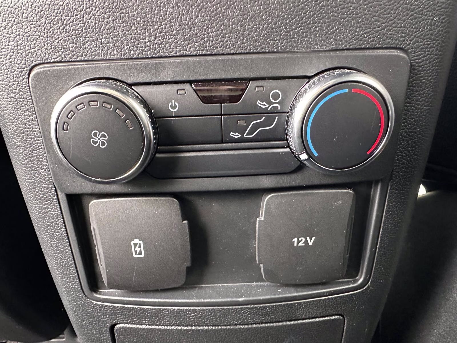 2022 Carbonized Gray Metallic Ford Explorer ST-Line 4WD 4X4 SUV
