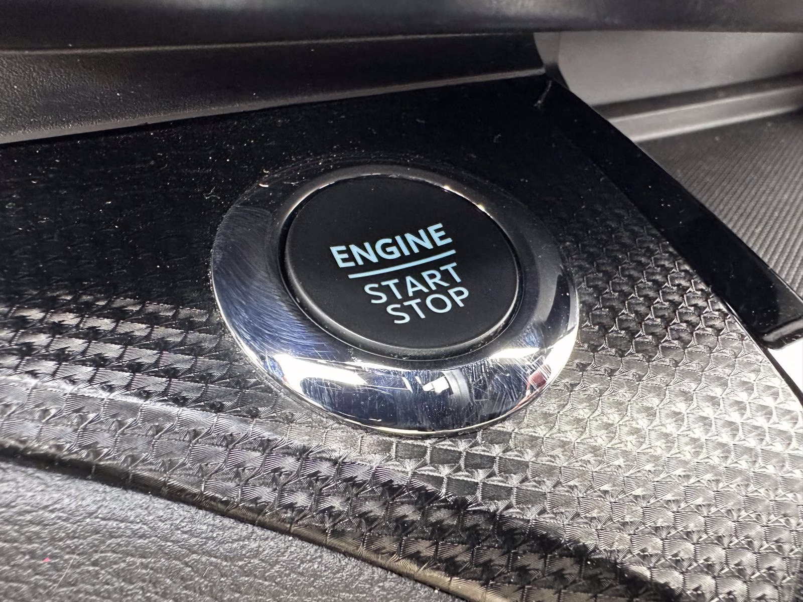 2022 Carbonized Gray Metallic Ford Explorer ST-Line 4WD 4X4 SUV