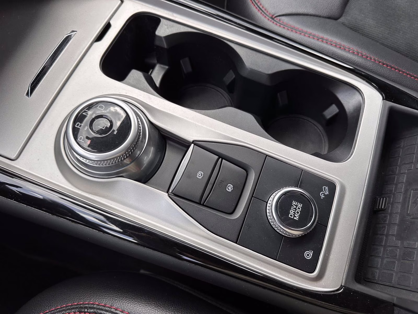 2022 Carbonized Gray Metallic Ford Explorer ST-Line 4WD 4X4 SUV