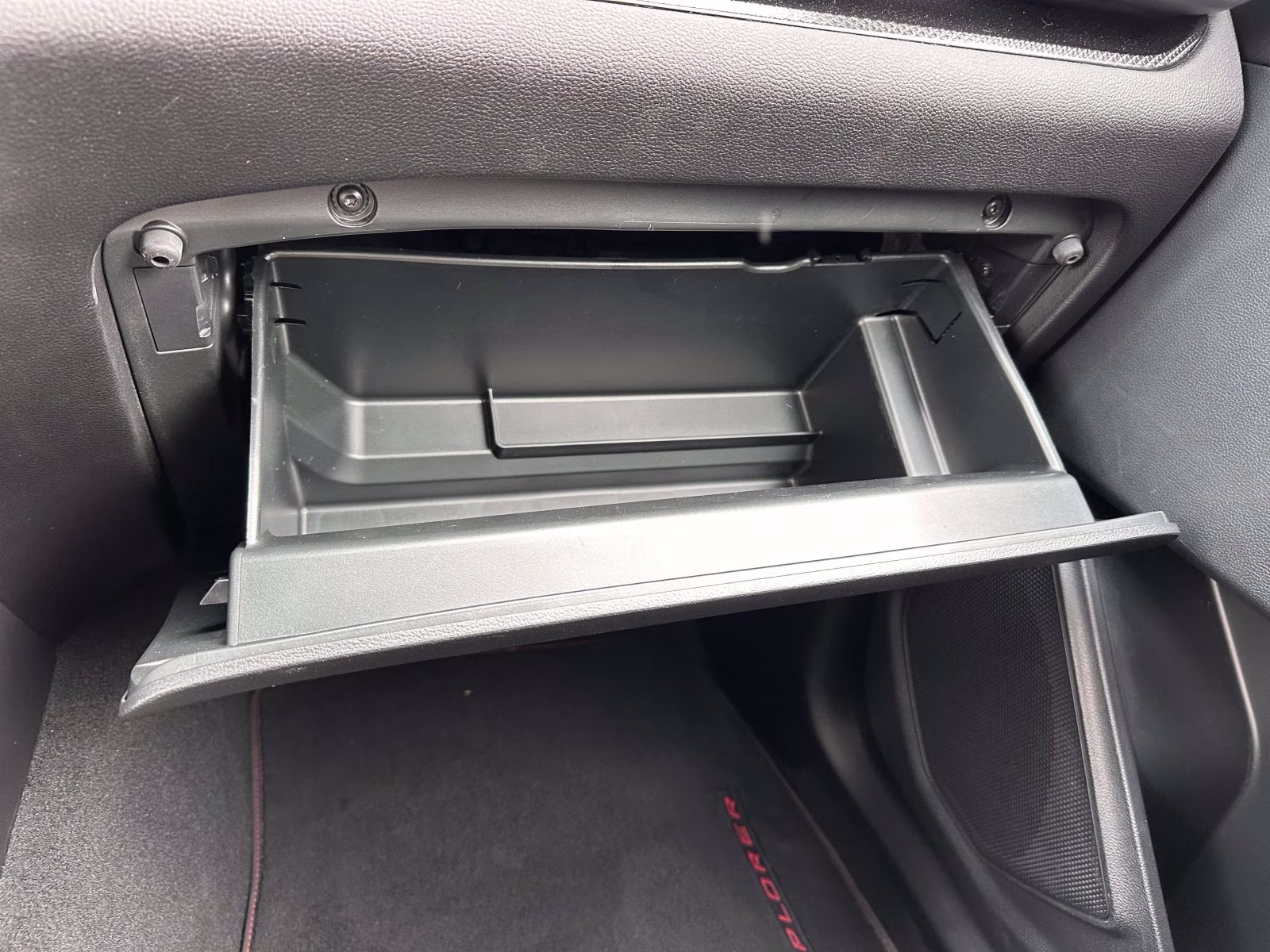 2022 Carbonized Gray Metallic Ford Explorer ST-Line 4WD 4X4 SUV