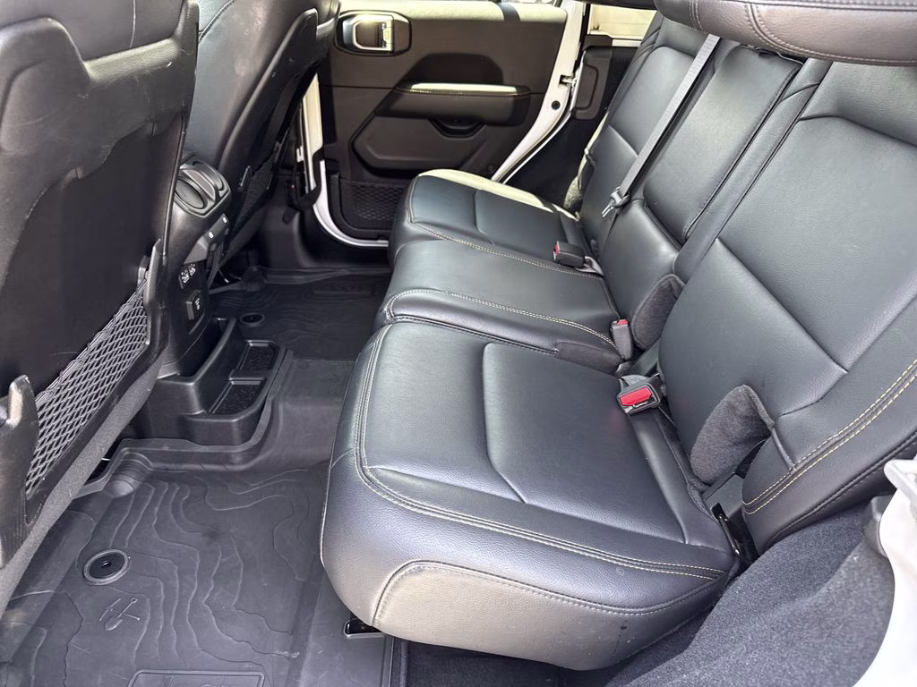 2024 Bright White Clearcoat Jeep Wrangler Sahara 4X4 SUV