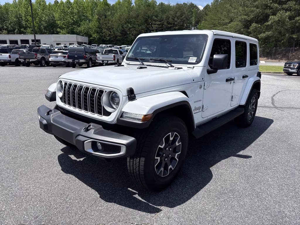 2024 Bright White Clearcoat Jeep Wrangler Sahara 4X4 SUV