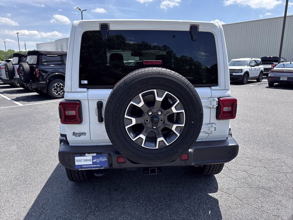 2024 Bright White Clearcoat Jeep Wrangler Sahara 4X4 SUV