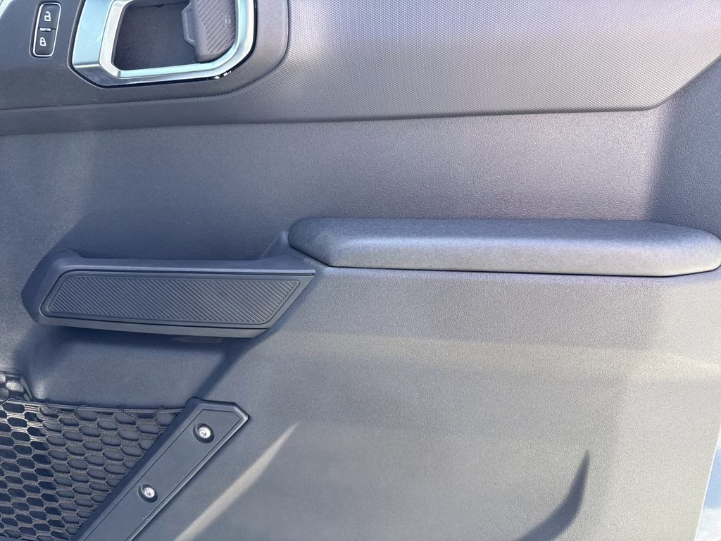 2025 Azure Gray Metallic Tri-Coat Ford Bronco Base 4X4 SUV